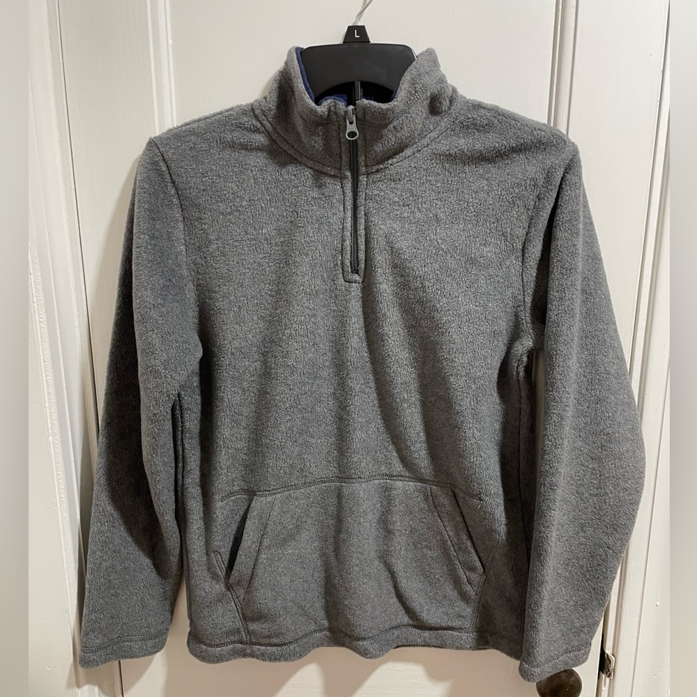 Kids pullover fleece with pockets